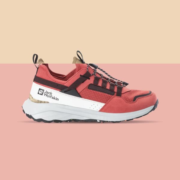 Casual<br>outdoor trainers